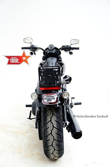 Harley-Davidson Low Rider S 3 of 4