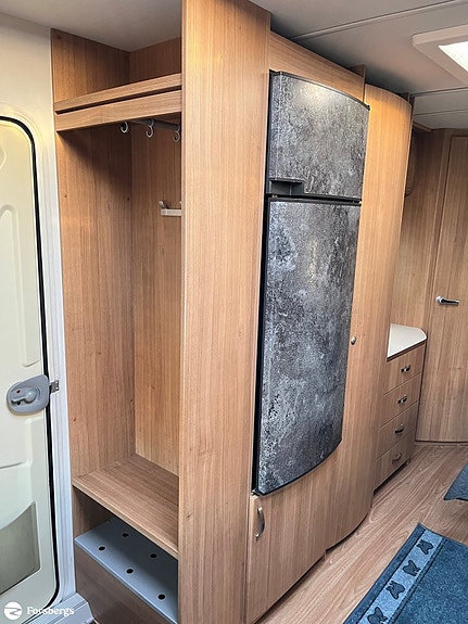 Polar 560 CTH - Alde / Micro / Stor kyl & frys 5 of 5