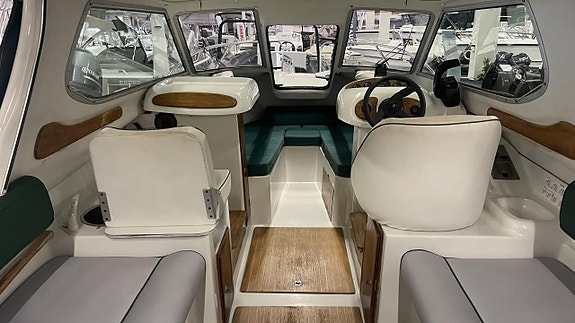 Finnmaster 6100 Royal -97 med Mercruiser 3.0 -18 2 of 7