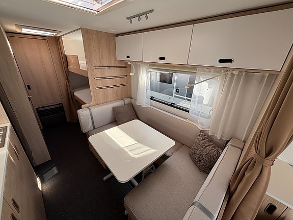Adria AVIVA 563 PT * Barnkammare *1500 kg* 1782kr/månad 8 of 15