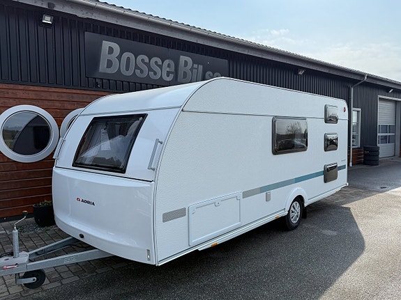 Adria AVIVA 563 PT * Barnkammare *1500 kg* 1782kr/månad 2 of 5