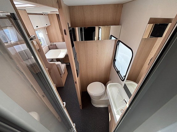Adria AVIVA 563 PT * Barnkammare *1500 kg* 1782kr/månad 14 of 15