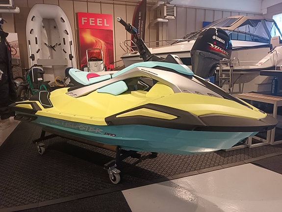 Vattenskoter Yamaha JetBlaster PRO 2025