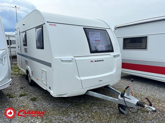 Adria Altea 432 PX / Förtält