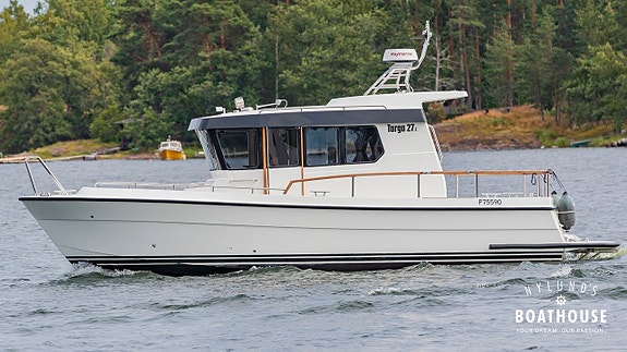 Targa 27.2 | Volvo Penta D6-340A-G, DPI-A