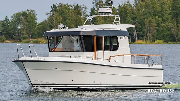 Targa 27.2 | Volvo Penta D6-340A-G, DPI-A