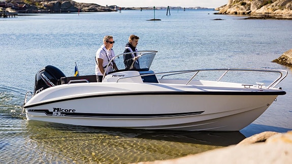 Micore 53 CC -24 Mercury F100ELPT -24 All Inclusive 27 of 30