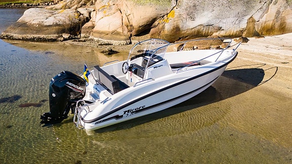 Micore 53 CC -24 Mercury F100ELPT -24 All Inclusive 10 of 30