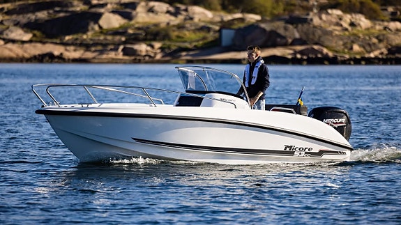 Micore 53 CC -24 Mercury F100ELPT -24 All Inclusive 15 of 30