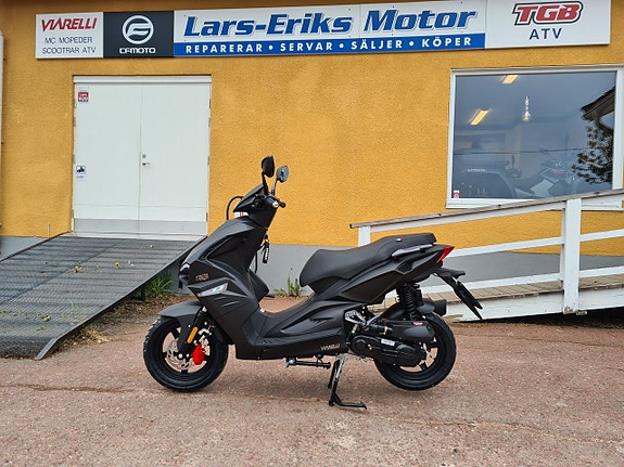 Viarelli NYHET FORZA EU MOPED INK HJÄLM 21900 kr