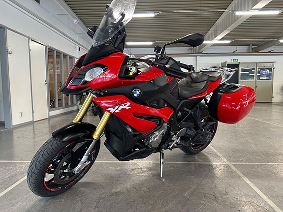 BMW S1000XR