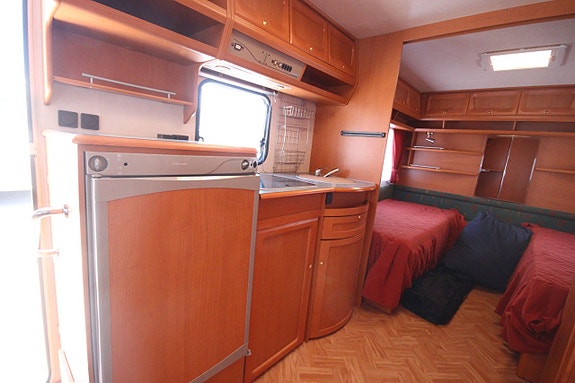 Adria Unica C 563UL 7 of 12