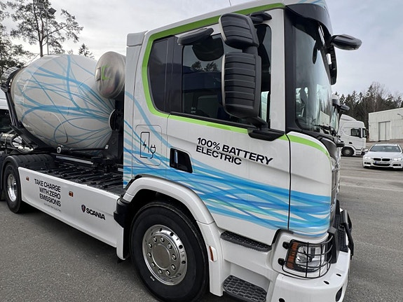 Scania P 230 B6x2*4NB BEV Elektrisk Betongbil 8 of 8