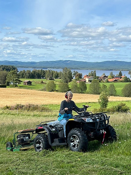 -- KM Tundra 4x4 ATV Electric  100% Elektrisk ATV för Vuxen 5 of 10