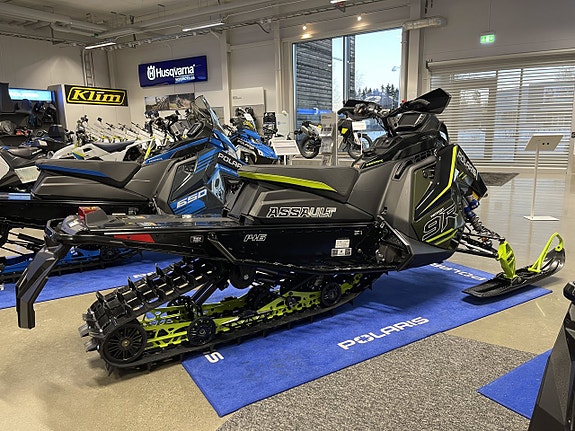 Polaris 9R SWITCHBACK ASSAULT ESCAPE 146 3 of 4