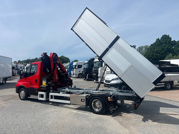 Iveco Daily 72C18 A8 Tippbil Palfinger Kran Fullutrustad 2 of 12