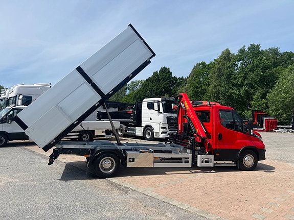 Iveco Daily 72C18 A8 Tippbil Palfinger Kran Fullutrustad 5 of 12
