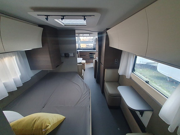 Adria Alpina 753 HK 14 of 18