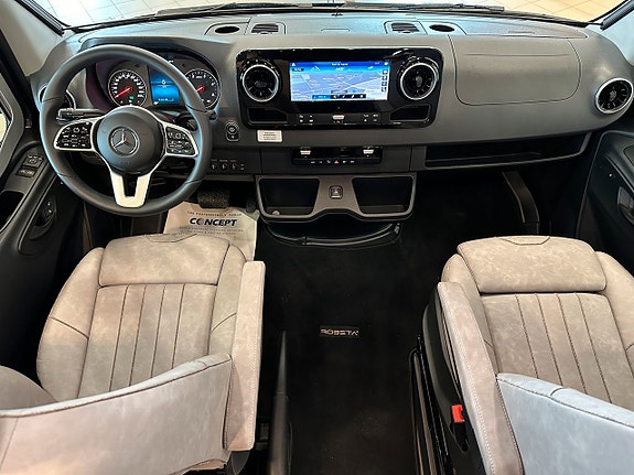 Robeta Adonis Mercedes 4x4 190HK AUT AC, INVERTER, FULLUTR! 3 of 27