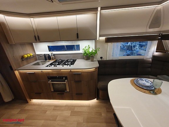 Kabe ROYAL 600 XL KS 2 of 17