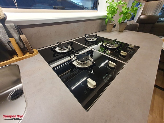 Kabe ROYAL 600 XL KS 7 of 17
