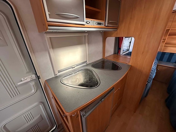 Adria 512  UL 9 of 15