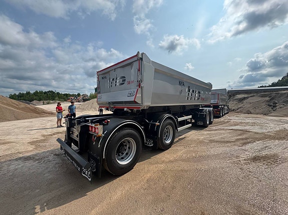 Trio släp 38-ton tipp NYHET 5 of 14