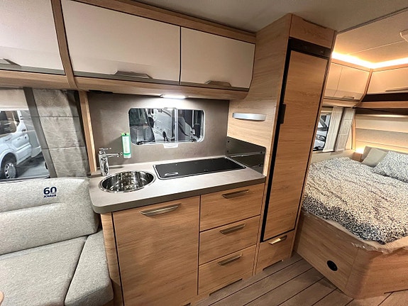 Knaus Südwind 60 Years 500 FU 7 of 12