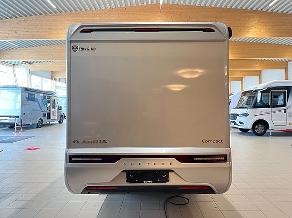 Adria COMPACT SUPREME DL (Kompkyl+Aut+Adaptiv+Face-2-face) 5 of 23