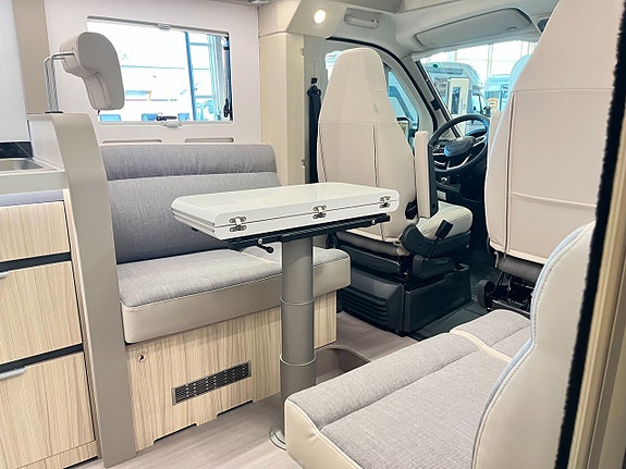Adria COMPACT SUPREME DL (Kompkyl+Aut+Adaptiv+Face-2-face) 10 of 23
