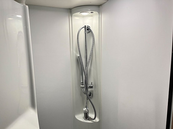 Adria COMPACT SUPREME DL (Kompkyl+Aut+Adaptiv+Face-2-face) 20 of 23