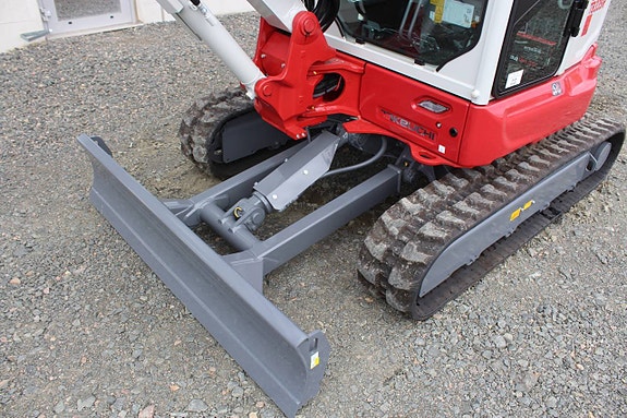 Ny Takeuchi TB335, TB 335  Rototilt med grip. 8 of 10