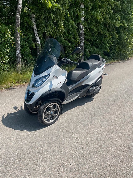 Piaggio MP3