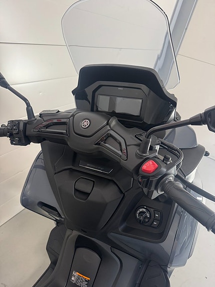Yamaha TRICITY 300 *Nya modellen i lager* 6 of 8