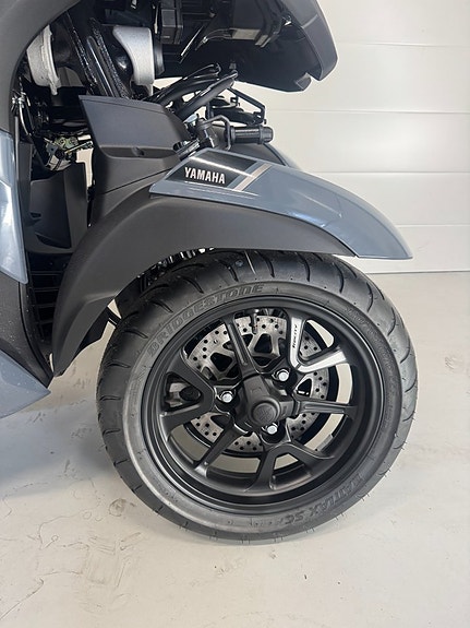 Yamaha TRICITY 300 *Nya modellen i lager* 8 of 8