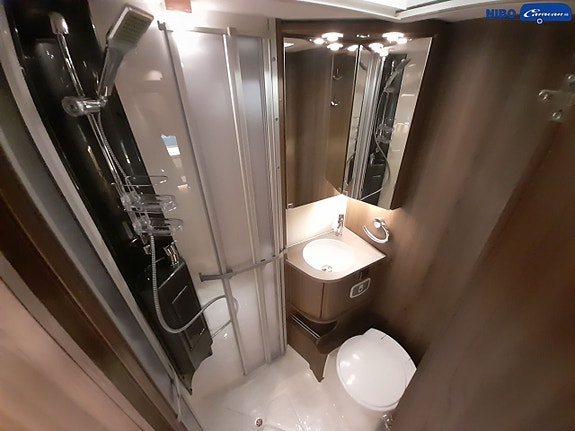 Kabe Travel Master Crown 760 LGB 14 of 17