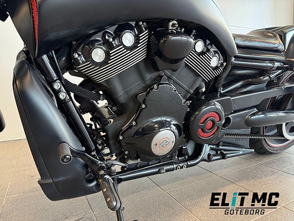 Harley-Davidson VRSCDX Nightrod Special Ombyggd 14 of 21