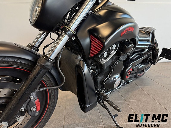 Harley-Davidson VRSCDX Nightrod Special Ombyggd 16 of 21