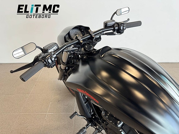 Harley-Davidson VRSCDX Nightrod Special Ombyggd 10 of 21