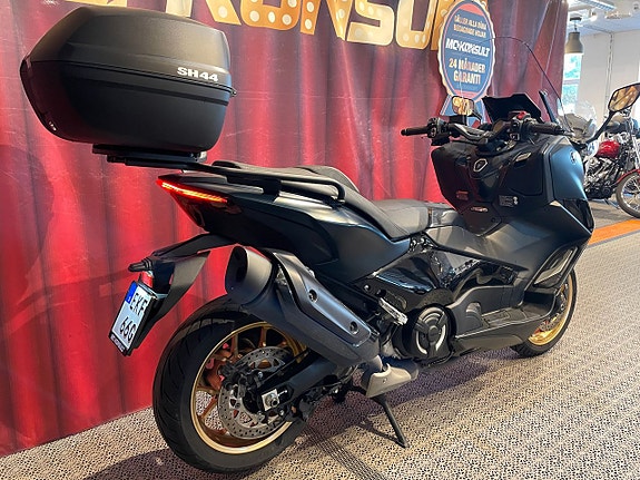 Yamaha T-MAX 560 TECH MAX *Räntekampanj!* 4 of 5