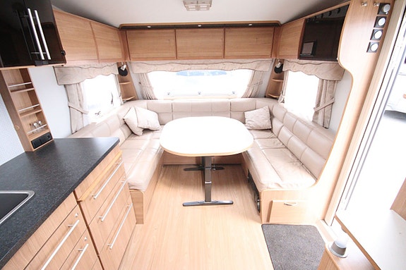 Polar 680 Svit 5 of 19