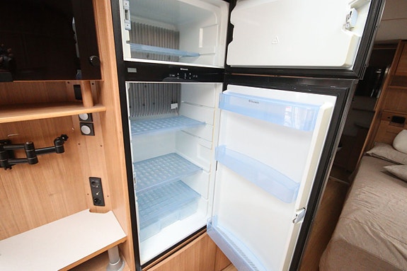 Polar 680 Svit 17 of 19