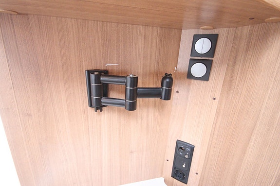 Polar 680 Svit 15 of 19