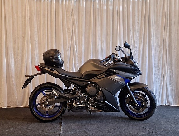 Yamaha Xj6 Diversion F 0.6 3 of 6