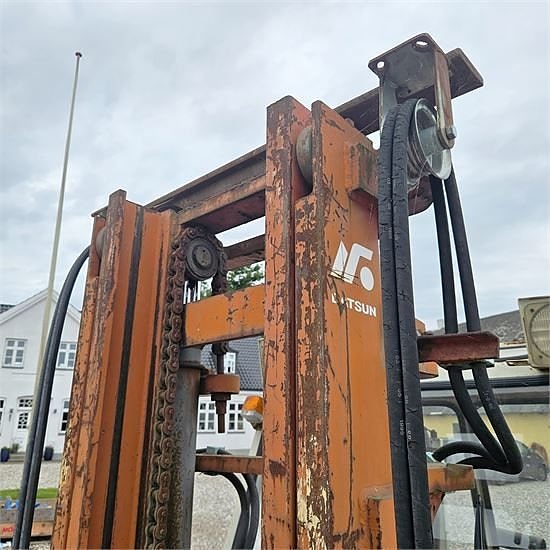 Datsun Ubekendt - Diesel - Kapacitet/capacity 3,5 ton, løfte 17 of 30
