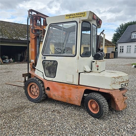 Datsun Ubekendt - Diesel - Kapacitet/capacity 3,5 ton, løfte 3 of 30
