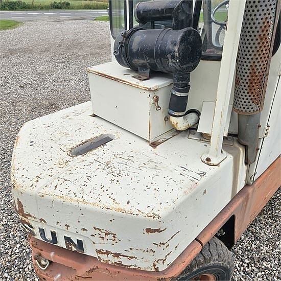 Datsun Ubekendt - Diesel - Kapacitet/capacity 3,5 ton, løfte 24 of 30