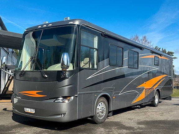 Concorde Newmar All Star "Cycle Hauler Edition"