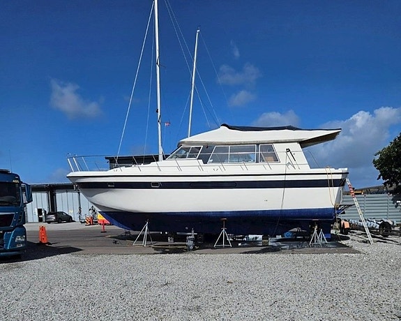 Sunquest 48 - 2 x VP TMD 120B 3 of 30