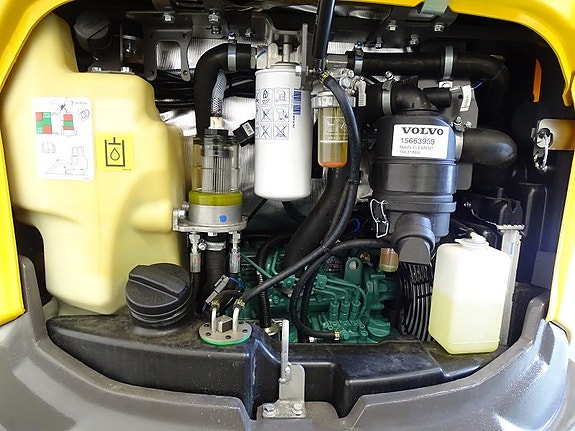 Volvo EC27D - 25 / Engcon EC204 / Grip / Microprop MIG2 7 of 7